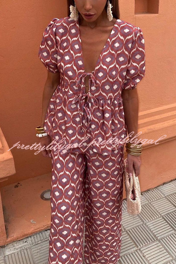 Stylish Printed Puff Sleeves V-neck Tie Top and Elastic Waist Loose Pants Set