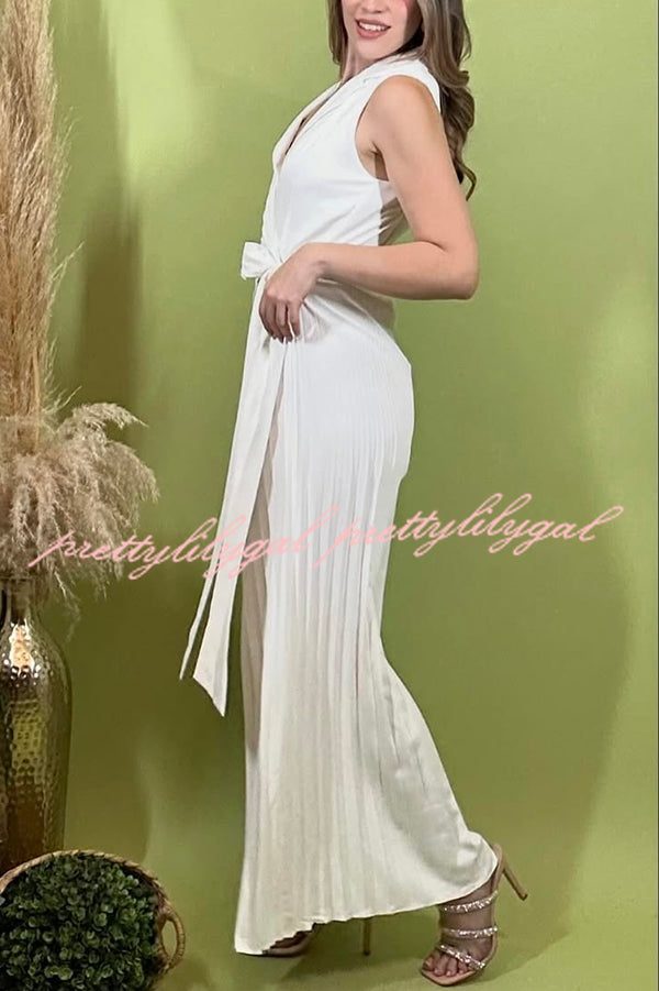 Solid Color Lapel Sleeveless Waist Tie Pleated Wide-leg Jumpsuit