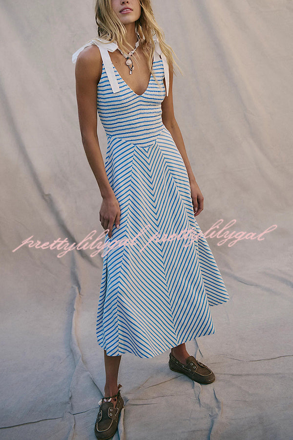 Striped Print V-Neck Lace-Up Backless Holiday Midi Dress