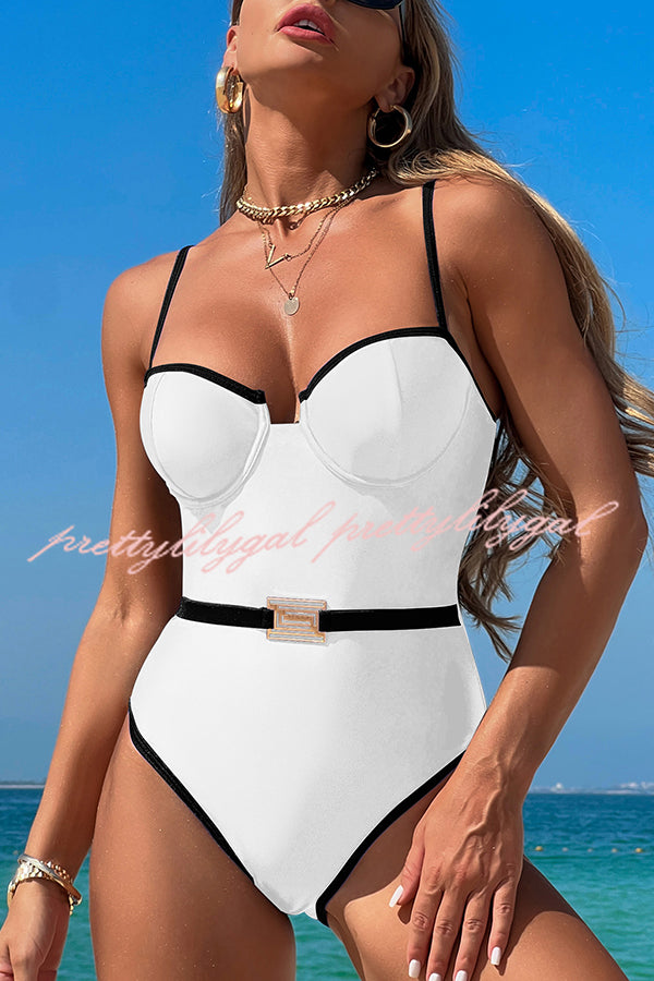 Fashionable Contrast-color Overlock Stretch One-piece Swimsuit