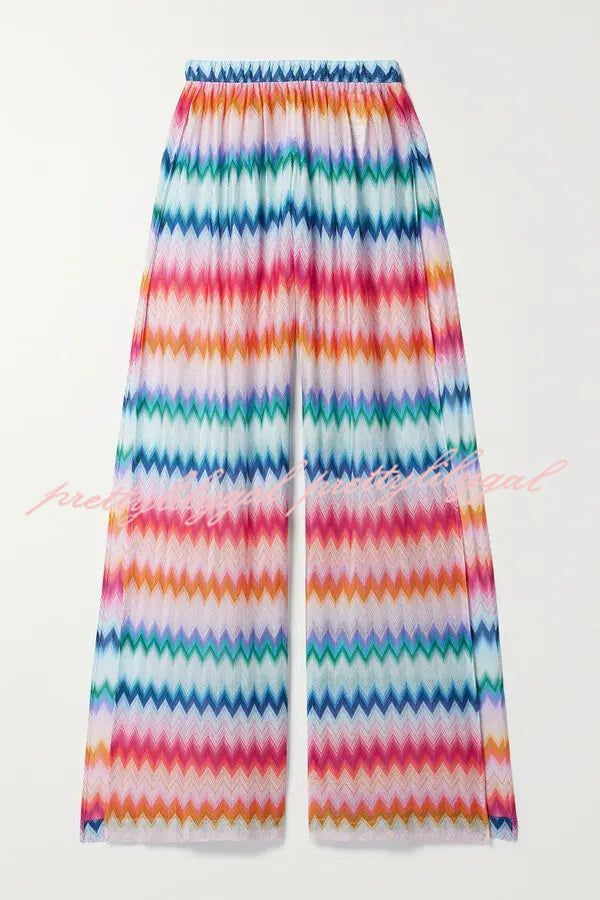 Colorful Zigzag Pattern Halter Neck Stretch Bikini and Elastic Waist Slit PantsThree-Piece Set