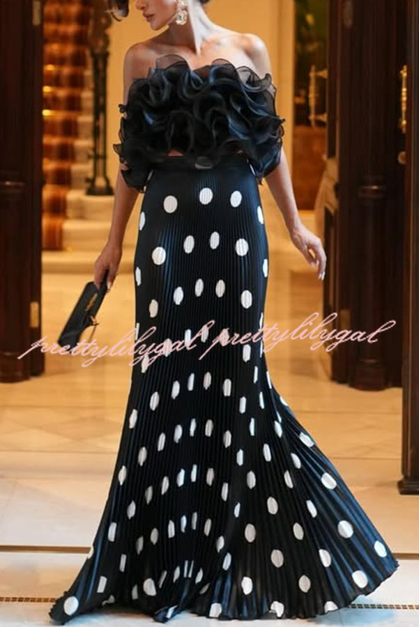 Eye-catching Organza Multi-layer Petal Ruffles Details Strapless Tank