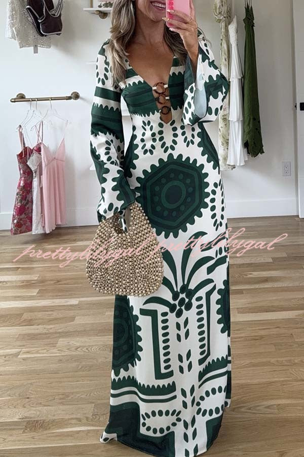 Holiday Fashion Unique Print Front Center Hollow Ring Long Sleeve Maxi Dress