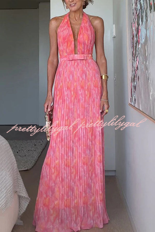 Unique Print Sexy Halter Neck Tie Pleated Vacation Maxi Dress