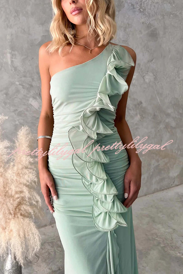 Fashion One-shoulder Pleated Sexy High Slit Slim Dress