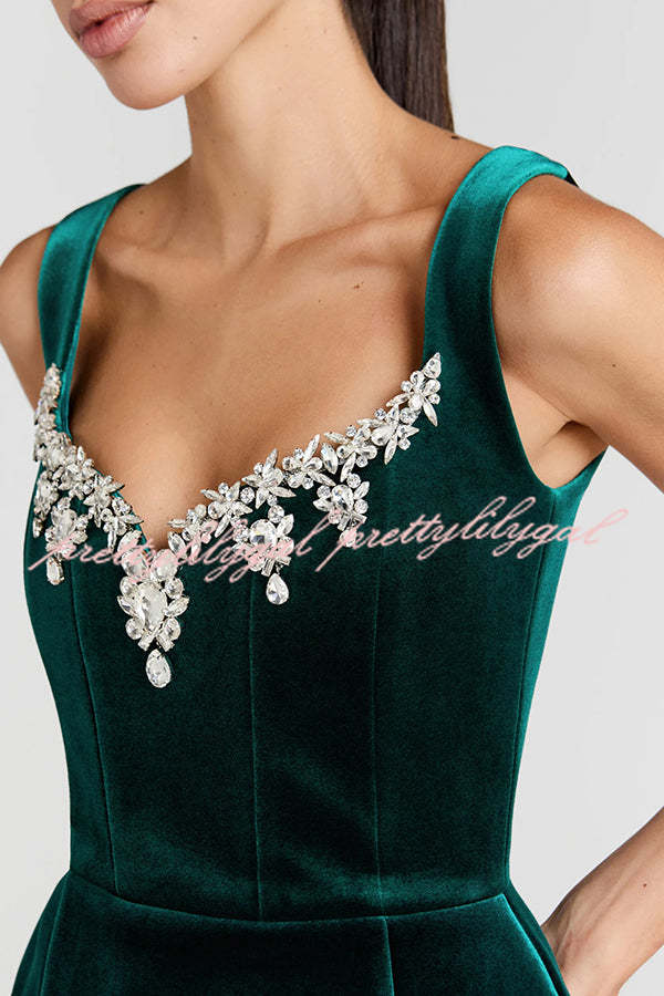 Blair Luxurious Velvet Jewel-encrusted Sweetheart Neck Pocket Tulip Stretch Mini Dress
