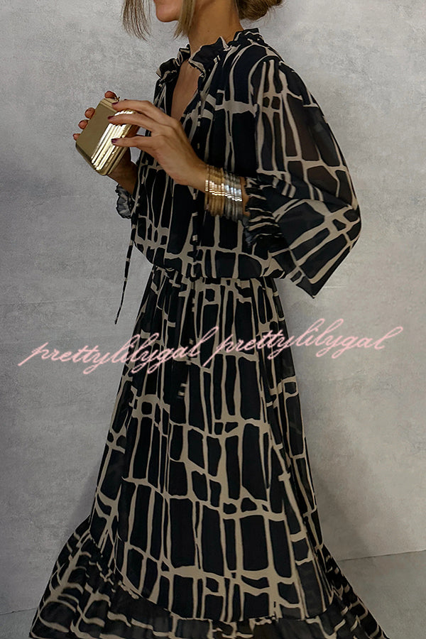 Unique Printed V-neck Tie-up Waist Long-sleeve Maxi Dress