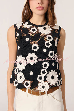 Fashionable Embroidered Hollow Crochet Sleeveless Round Neck Knitted Vest