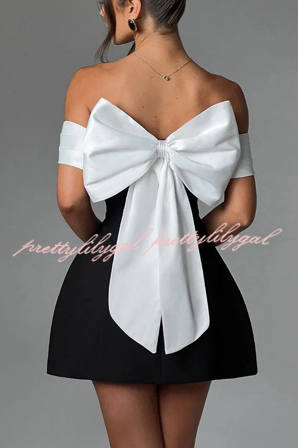 Sexy Contrast Off-the-shoulder Bow-embellished Mini Dress