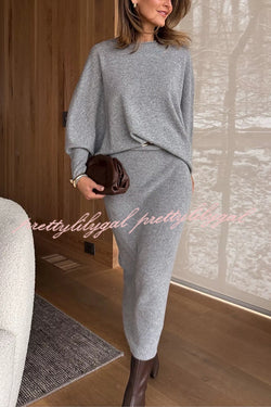 Soft and Warm Cashmere Knit Batwing Sleeve Relaxed Sweater