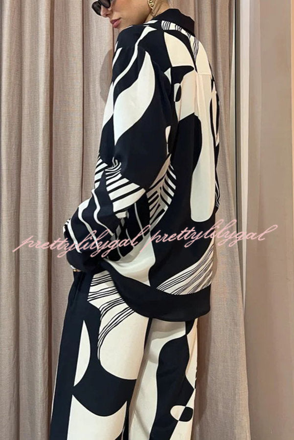 Weekend Escape Exclusive Print Contrast Trims Drape Blouse