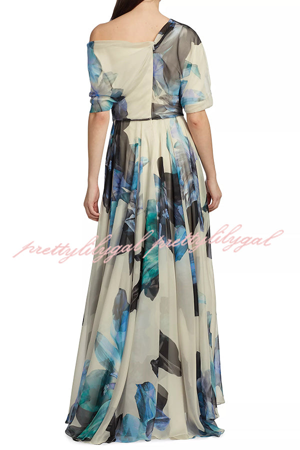 Unique Printed Bohemian Short-sleeved One-shoulder Maxi Dress