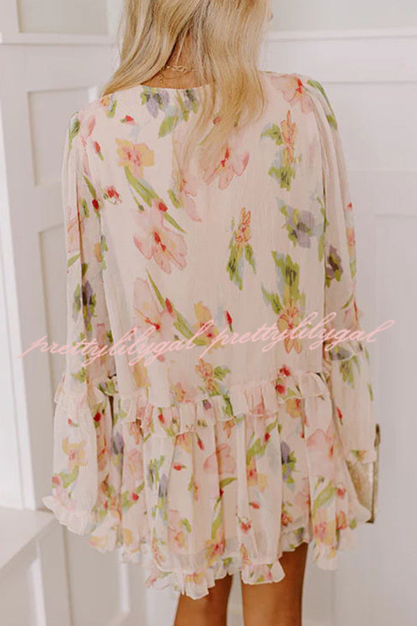 Striking Pleated Floral Print V Neck Ruffle Paneled Long Sleeve Mini Dress