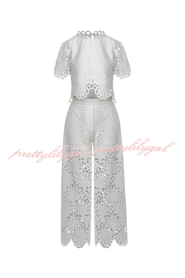 Eliose Scallop Cutout Embroidery Lace Short Sleeve Loose Top