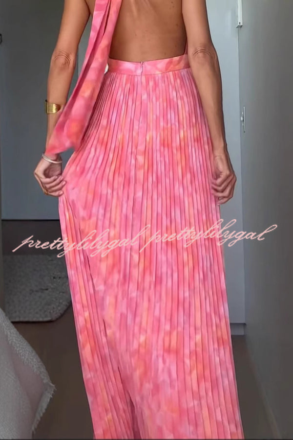 Unique Print Sexy Halter Neck Tie Pleated Vacation Maxi Dress