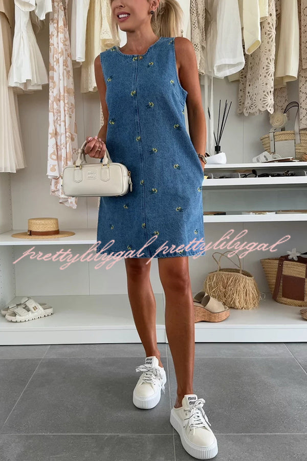Floral Print Round Neck Sleeveless Loose Denim Mini Dress
