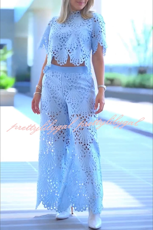 Eliose Scallop Cutout Embroidery Lace Short Sleeve Loose Top