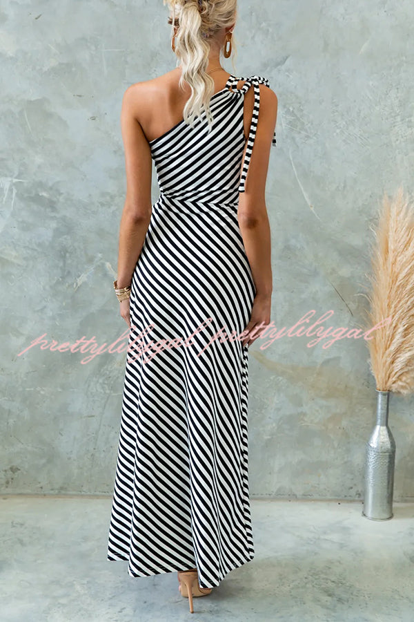 Stylish Striped Print One Shoulder Slope-neck Maxi Dress