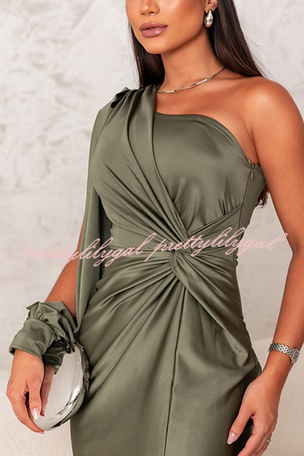 Country Party Charm Satin One Shoulder Twist Detail Slit Maxi Dress