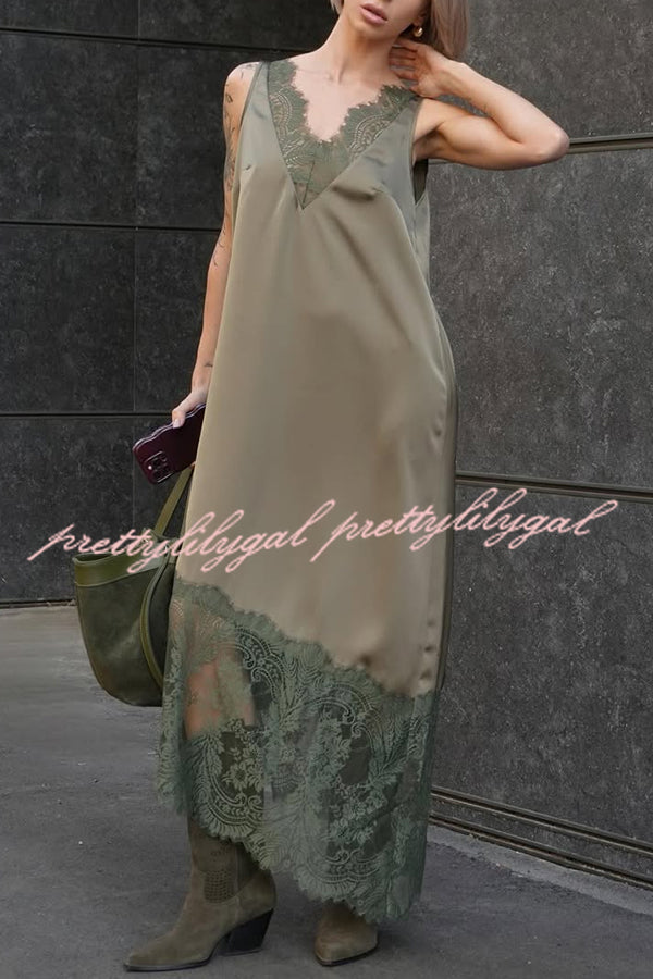 Luxury Winter Satin Lace Trim V-neck Sleeveless H-line Maxi Dress