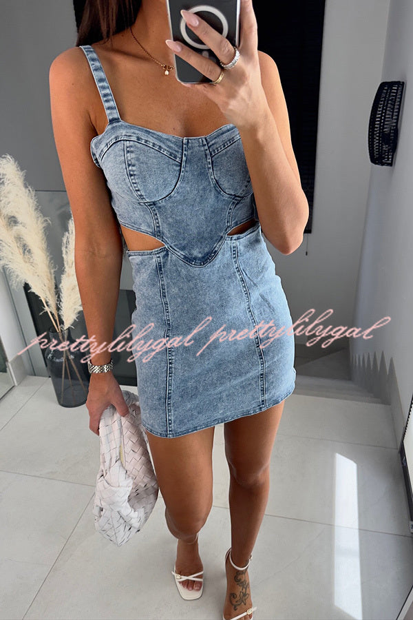 Picilo Denim Sweetheart Neck Cutout Waist Stretch Mini Dress