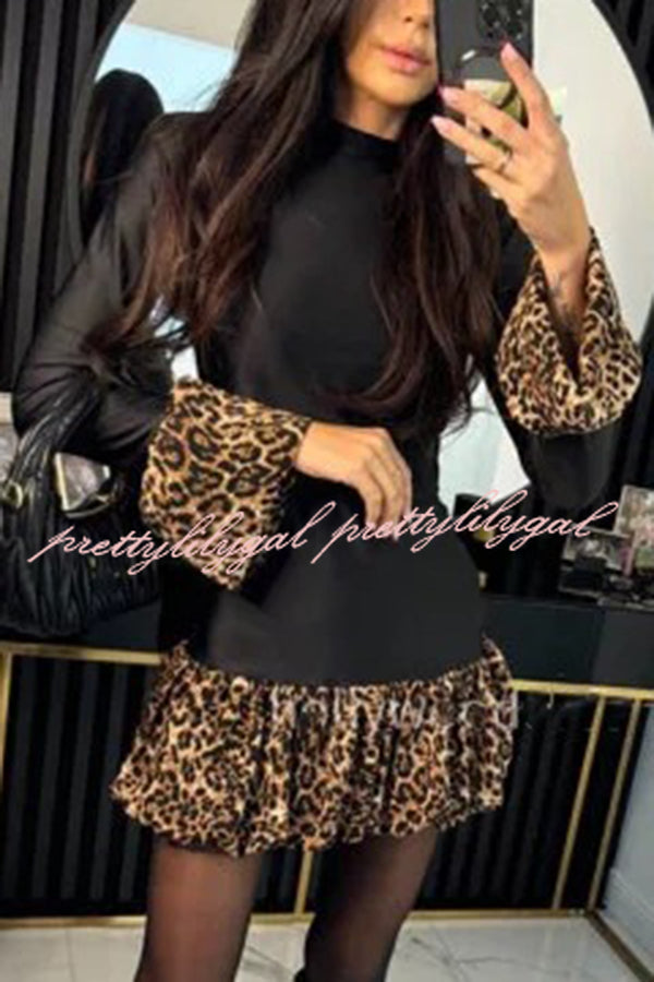 Fashionable Splicing Leopard Print Bell Sleeve Stretch Mini Dress