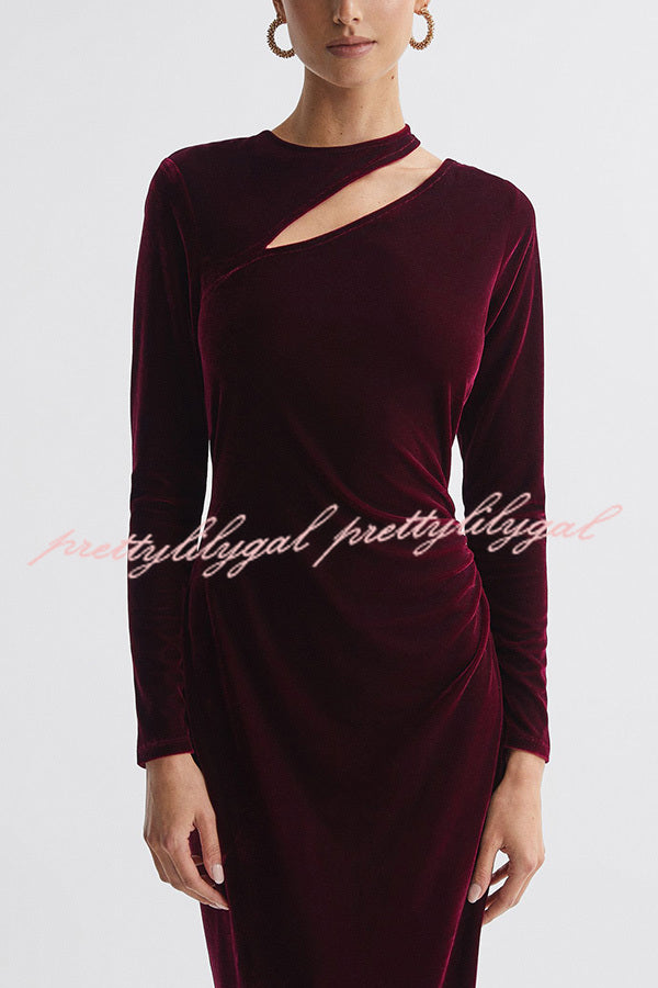 Perfect Party Velvet Cut Out Detail Long Sleeve Ruched Stretch Midi Dress