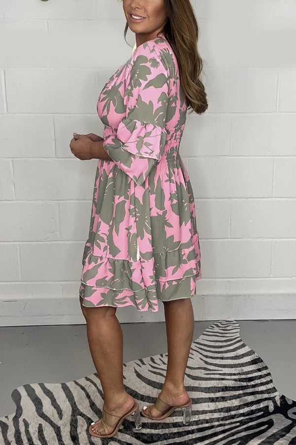 Unique Printed V-Neck Half Sleeve Waist Pleated Mini Dress