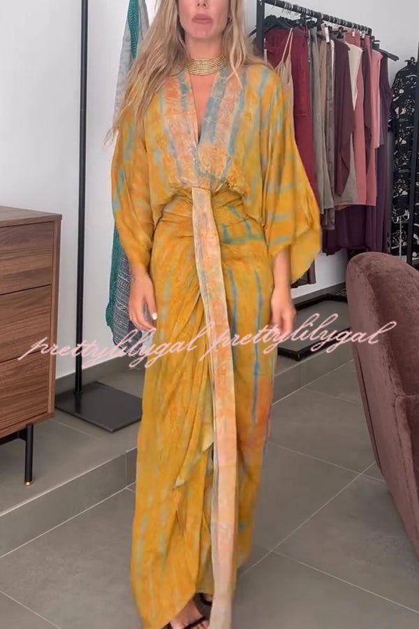 Unique Printed V-neck High-waisted Loose-fitting Holiday Maxi Dress