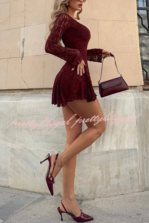 Fashionable Lace Long-sleeved V-neck Slim-fit Mini Dress