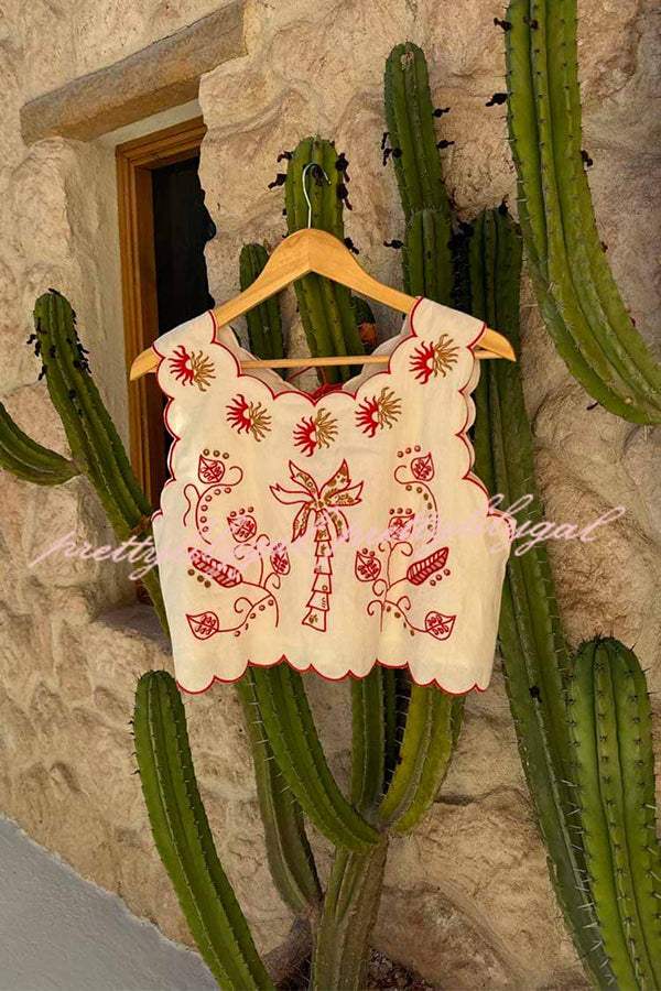 Sunny Day Linen Blend Contrast Embroidered Print Scallop Trim Lace-up Top