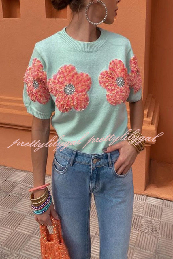 Contrast Color Floral Crew Neck Short Sleeved Sweaters