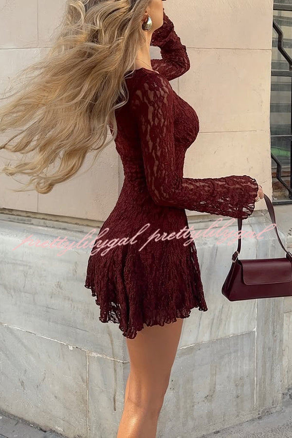 Fashionable Lace Long-sleeved V-neck Slim-fit Mini Dress