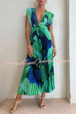 Lifetime of Love Capri Print Umbrella Pleated Maxi Dress