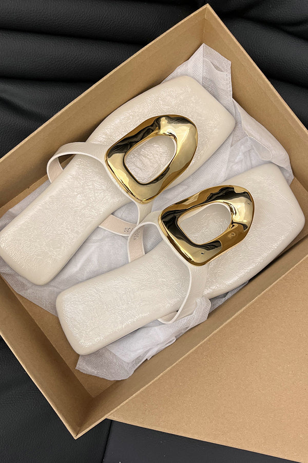 Versatile Square Toe Thong Casual Flat Metal Buckle Sandals