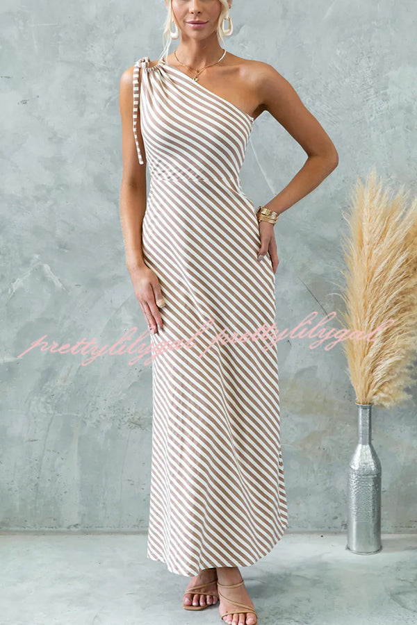 Stylish Striped Print One Shoulder Slope-neck Maxi Dress