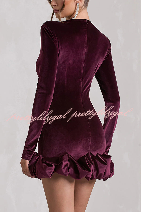 Solid Color Velvet Slim-fit Long-sleeved Mini Dress