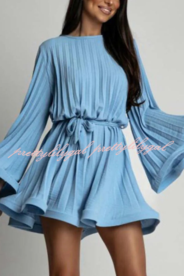 Fashion Bell Sleeve Loose Waist Tie Pleated Mini Dress