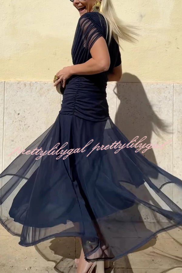 Unique Printed V-Neck Waisted Mesh Holiday Maxi Dress