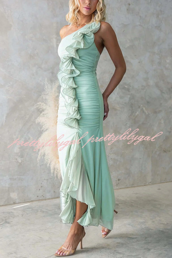 Fashion One-shoulder Pleated Sexy High Slit Slim Dress