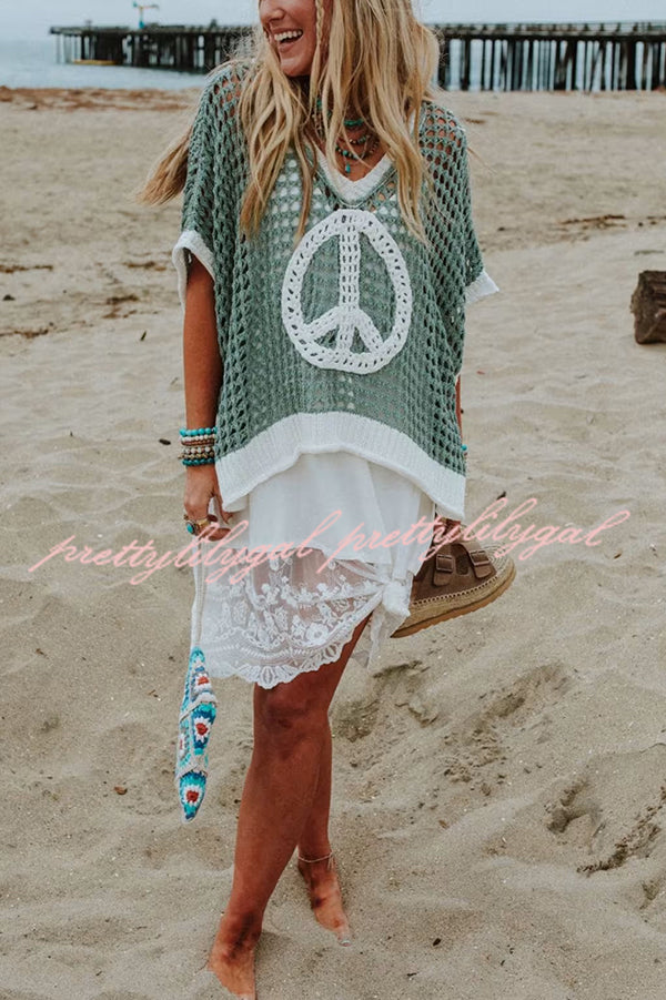 Fashionable V-neck Knitted Hollow Loose Cover-ups