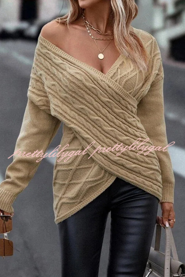 Solid Color V Neck Cross Jacquard Long Sleeved Sweater