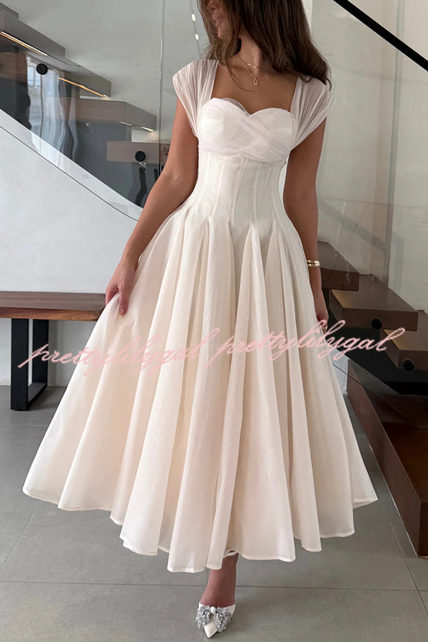 Elegant Sleeveless Waist-cinching Tulle Full-hem Maxi Dress