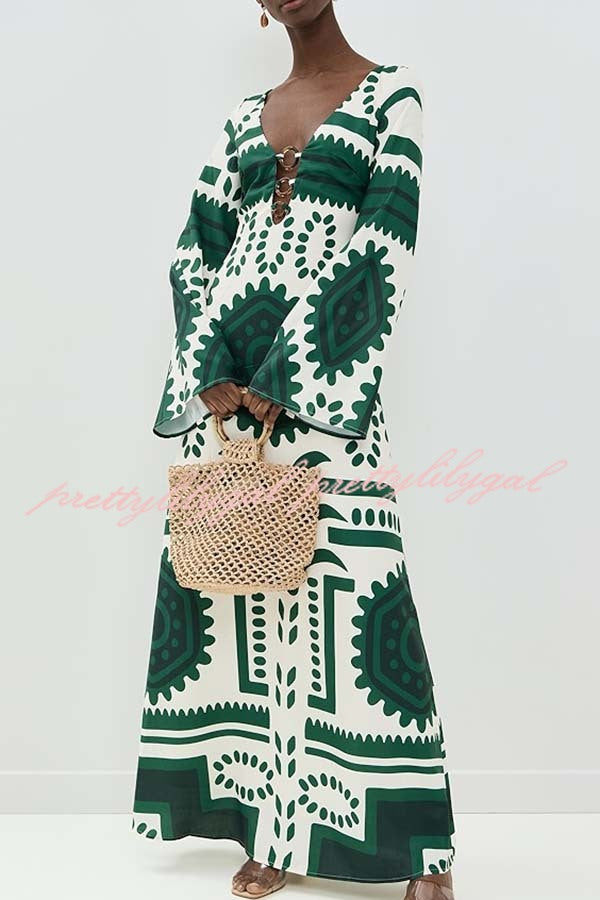 Holiday Fashion Unique Print Front Center Hollow Ring Long Sleeve Maxi Dress