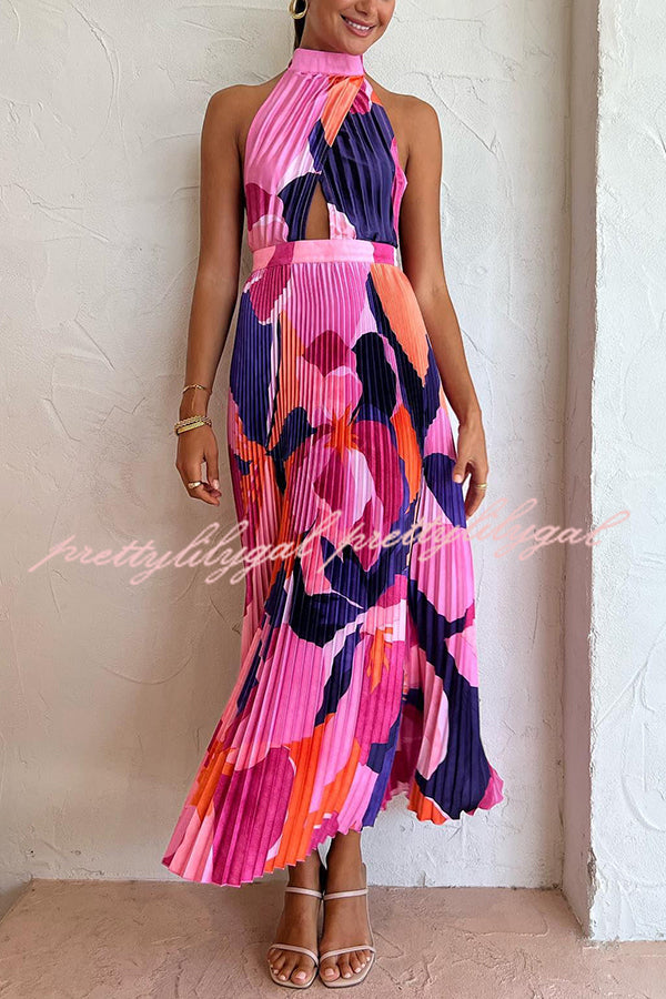 Romantic One Capri Print Halter Neck Pleated Maxi Dress