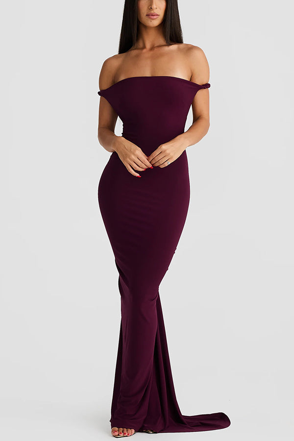 Sexy Halter Neck Open Back Pleated Slim Fit Maxi Dress