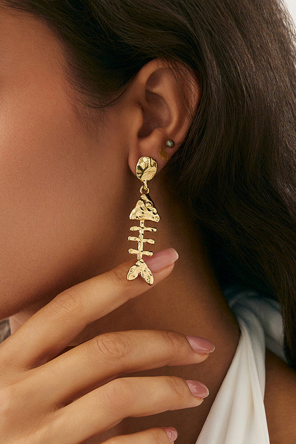 Fashionable Metal Fish Pendant Earrings