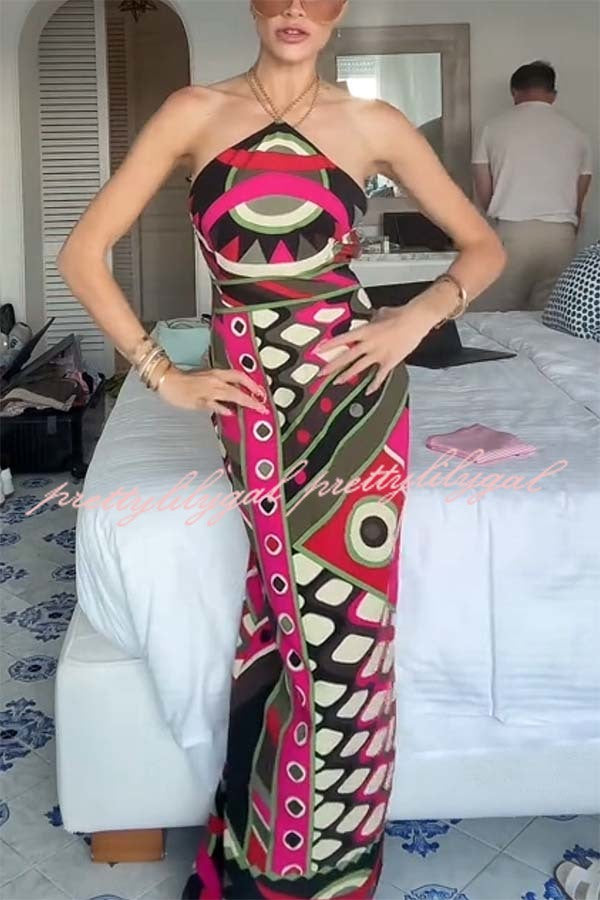 Jiya Unique Print Chain Detail Halter Backless Maxi Dress