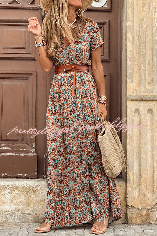 Forgotten Story Paisley Maxi Dress（belt Included）