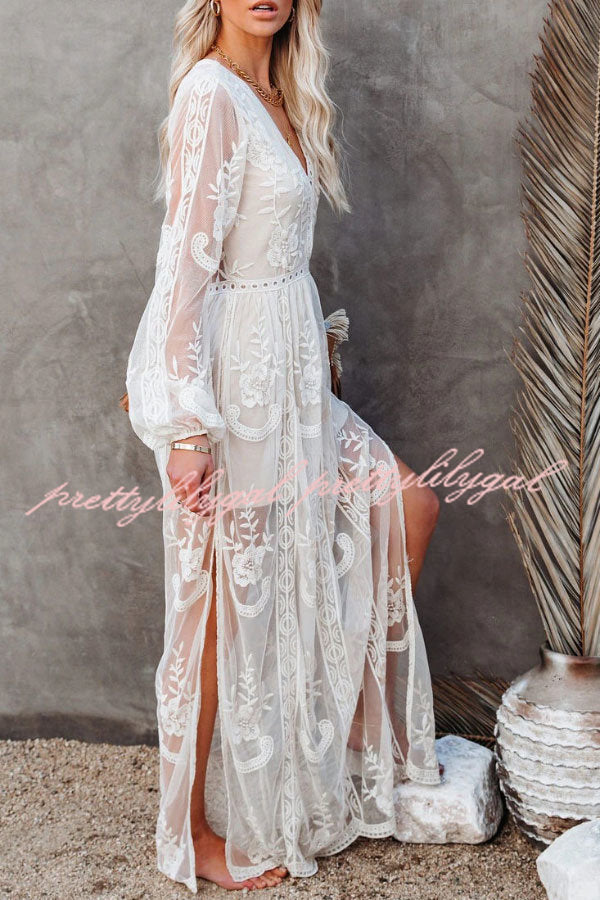 Fairy Air Fluttering V-neck See-through Lace Dress